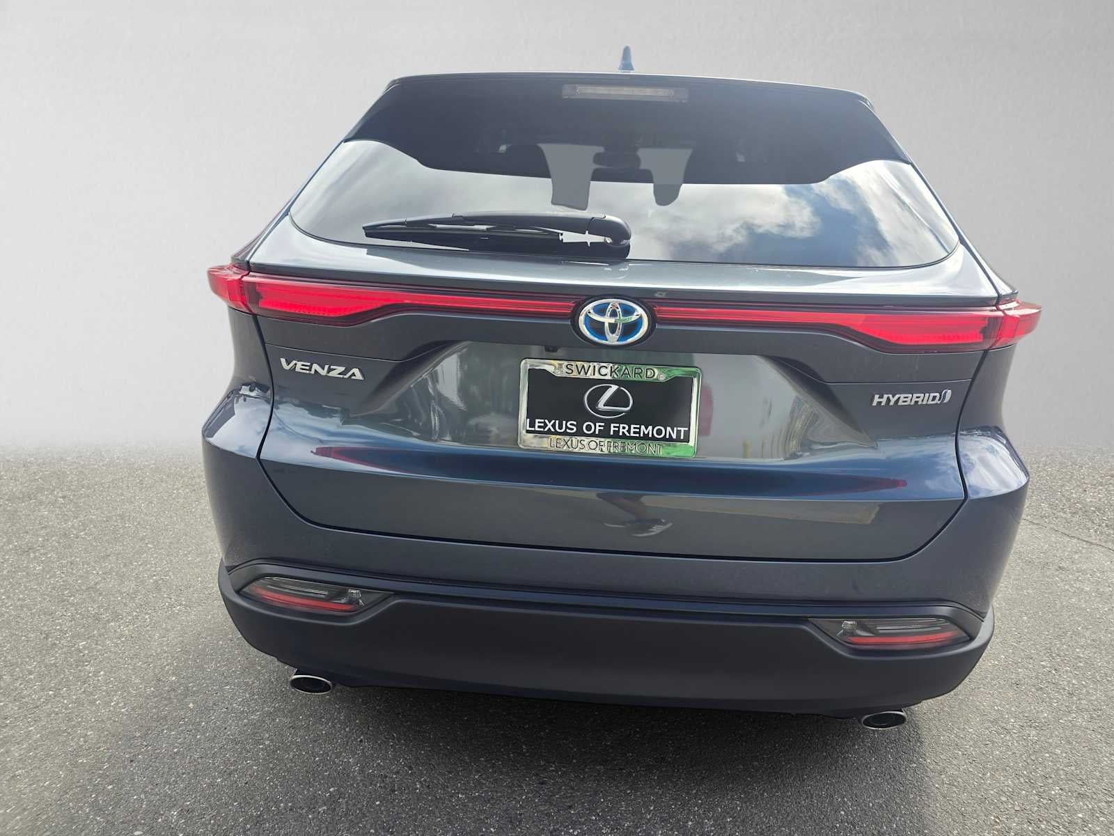 2021 Toyota Venza LE