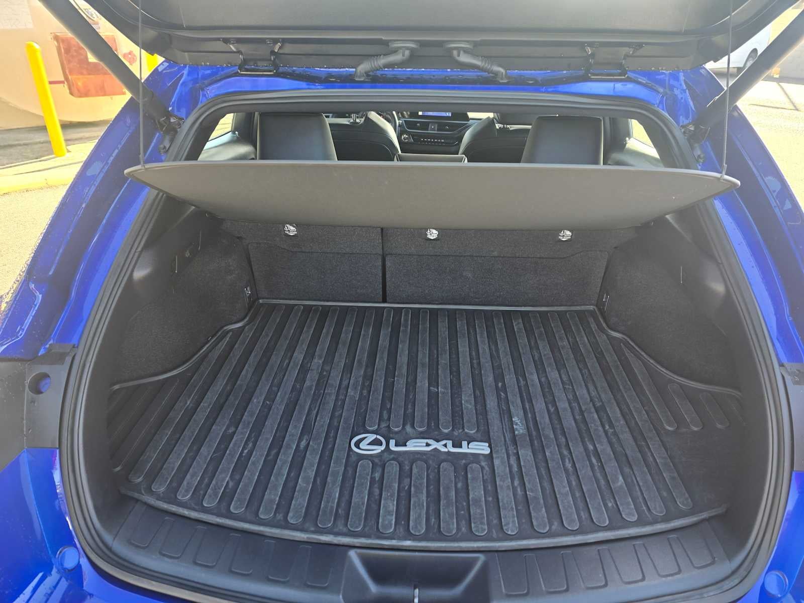 2024 Lexus UX 250h F SPORT DESIGN