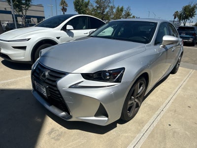 2017 Lexus 200t IS Turbo