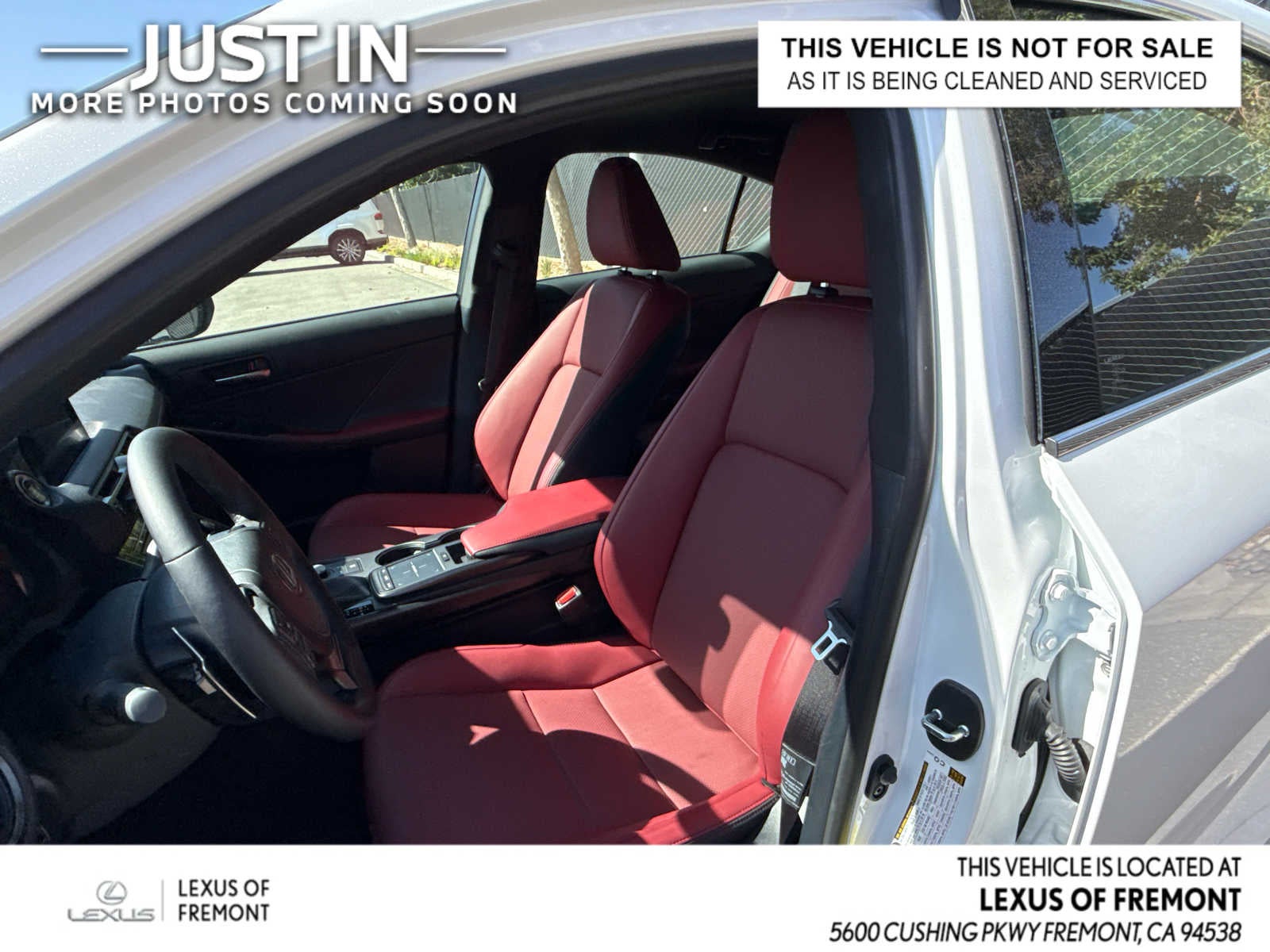 2025 Lexus IS 300 F SPORT Design