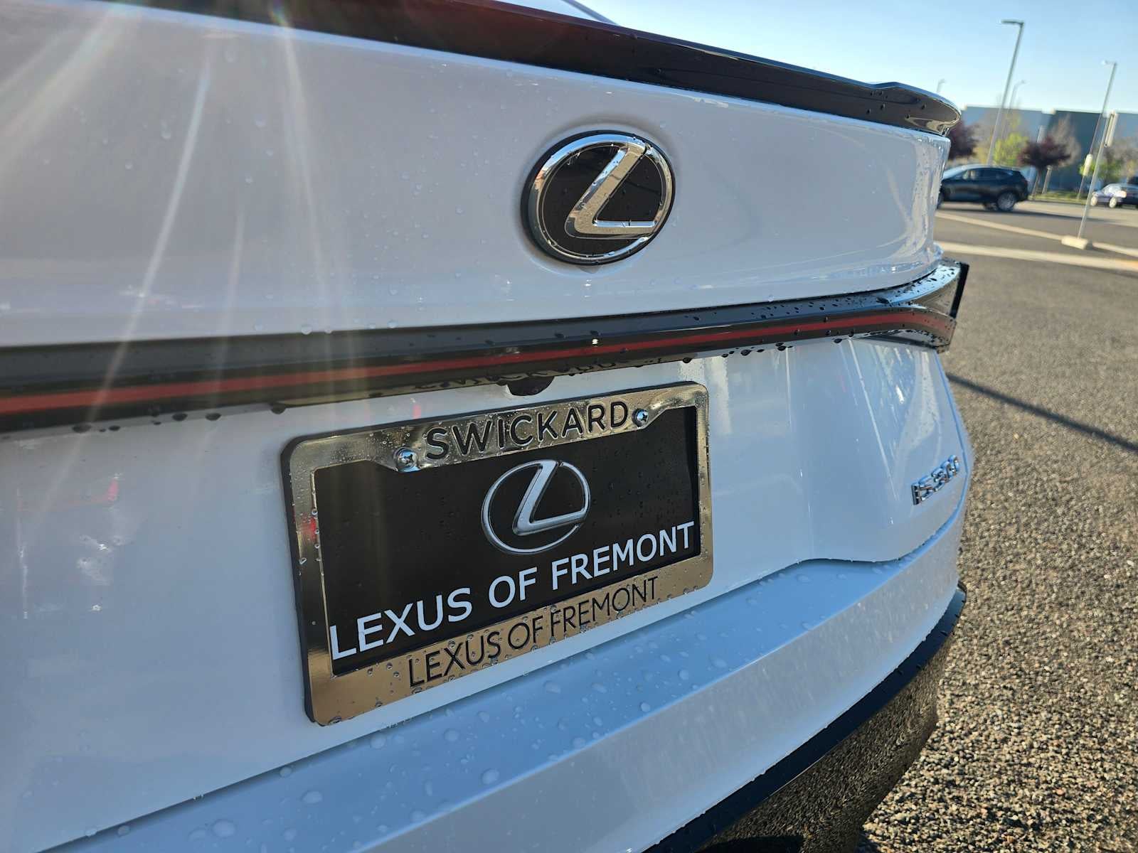 2025 Lexus IS 300 F SPORT DESIGN