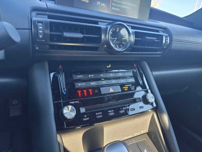 2025 Lexus IS 300 F SPORT DESIGN