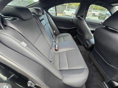 2025 Lexus IS 300 F SPORT DESIGN