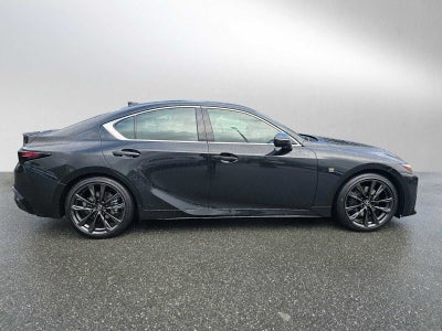 2025 Lexus IS 300 F SPORT DESIGN