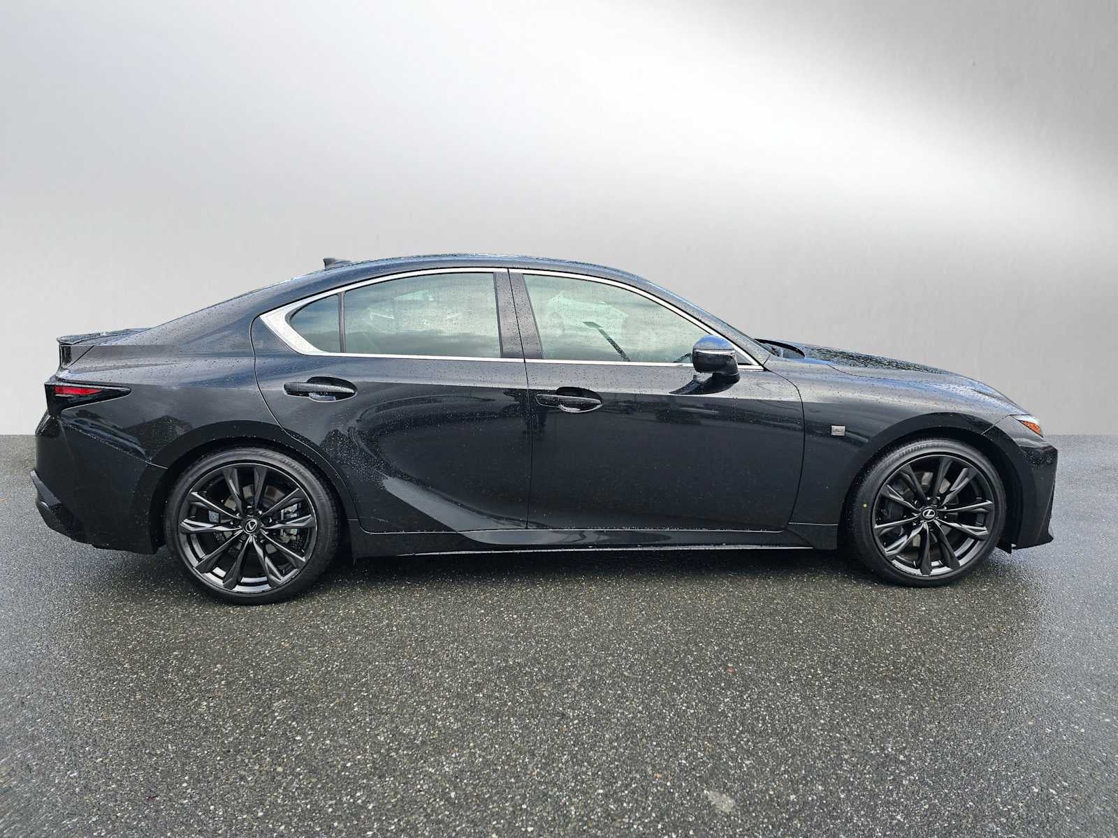 2025 Lexus IS 300 F SPORT DESIGN