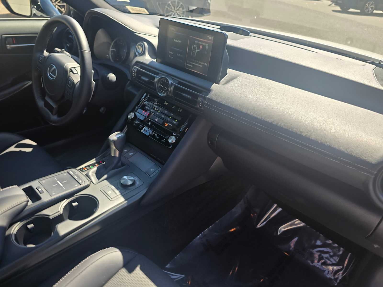2025 Lexus IS 300 F SPORT DESIGN