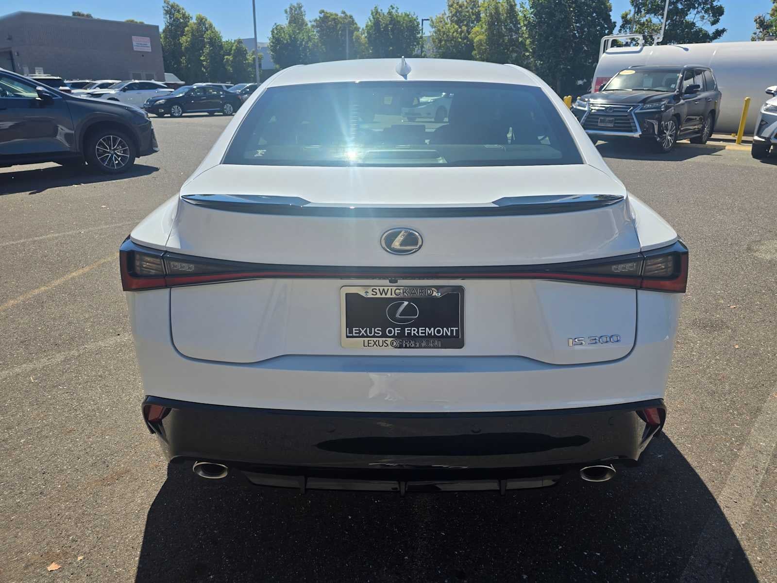2025 Lexus IS 300 F SPORT DESIGN