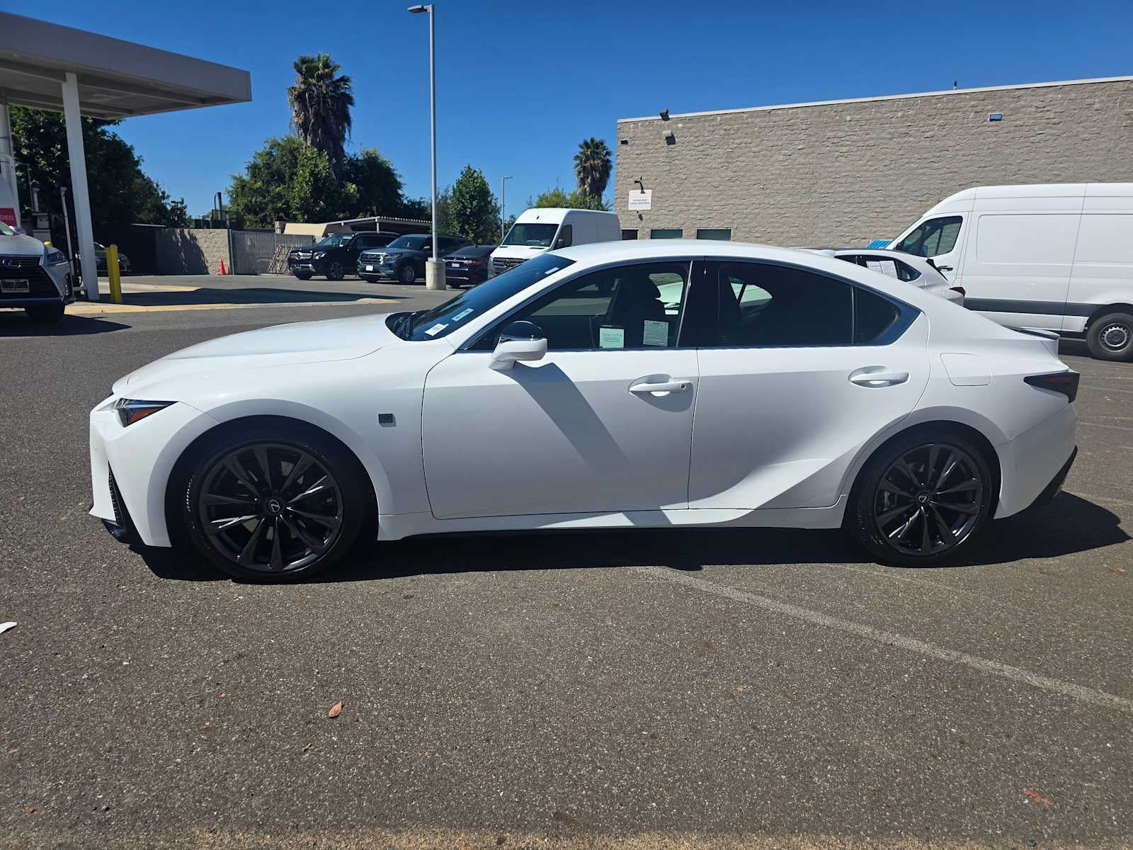 2025 Lexus IS 300 F SPORT DESIGN