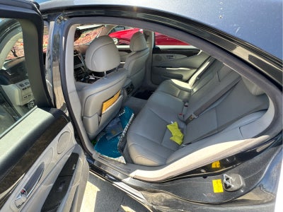2007 Lexus LS 460 4dr Sdn