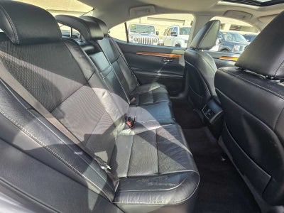 2014 Lexus ES 300h Hybrid