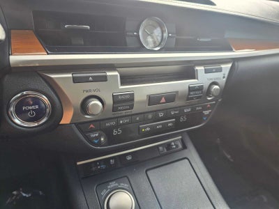 2014 Lexus ES 300h Hybrid