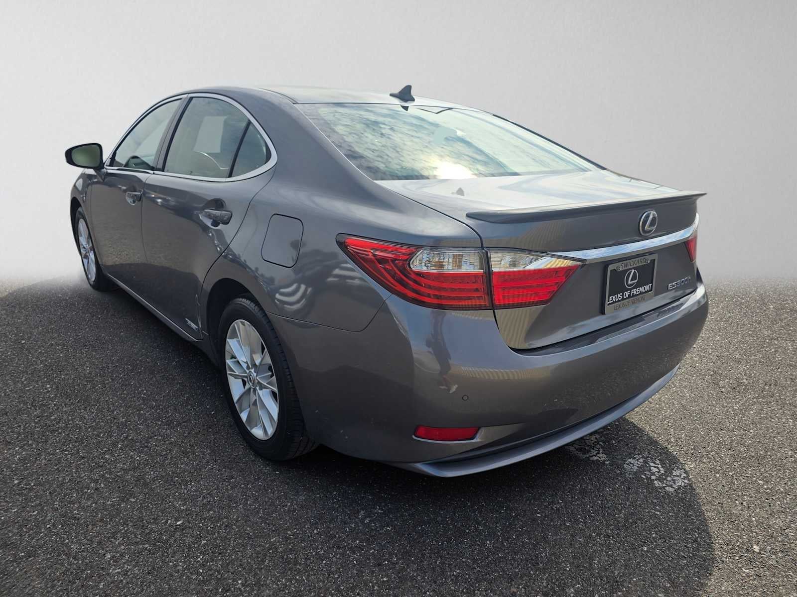2014 Lexus ES 300h Hybrid