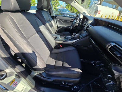 2016 Lexus IS 300 4dr Sdn AWD