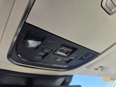 2023 Lexus LS 500h AWD