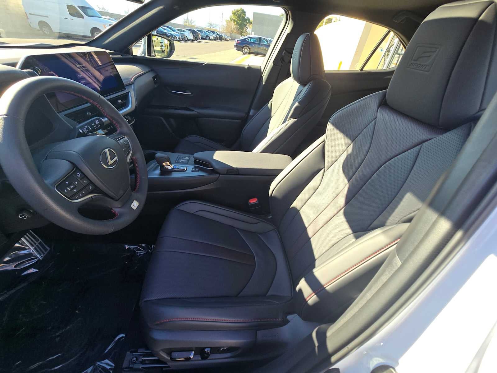 2025 Lexus UX 300h F SPORT HANDLING AWD