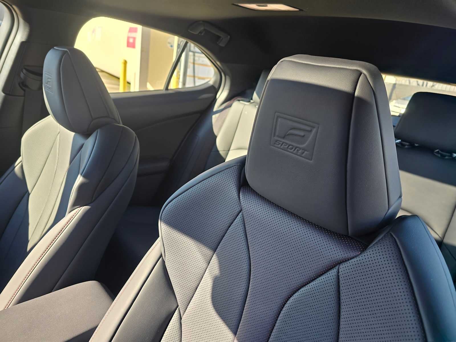 2025 Lexus UX 300h F SPORT HANDLING AWD