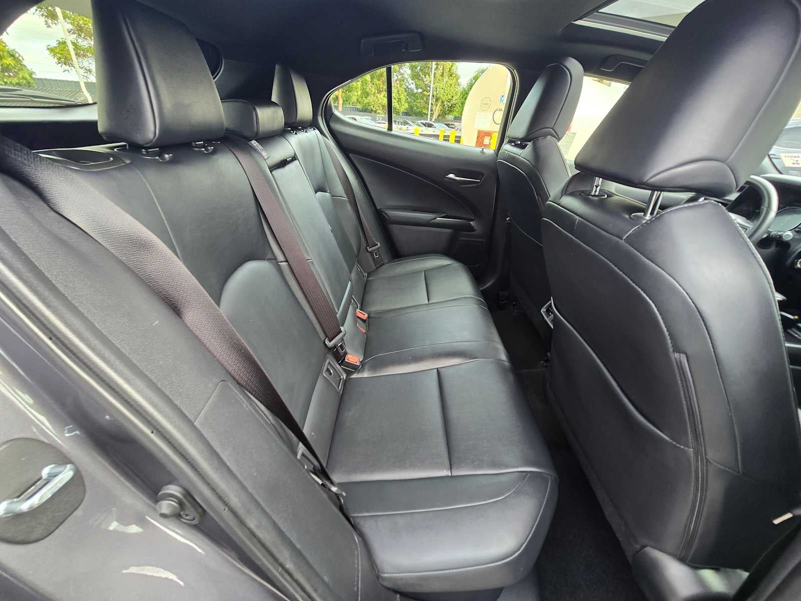 2024 Lexus UX 250h UX 250h