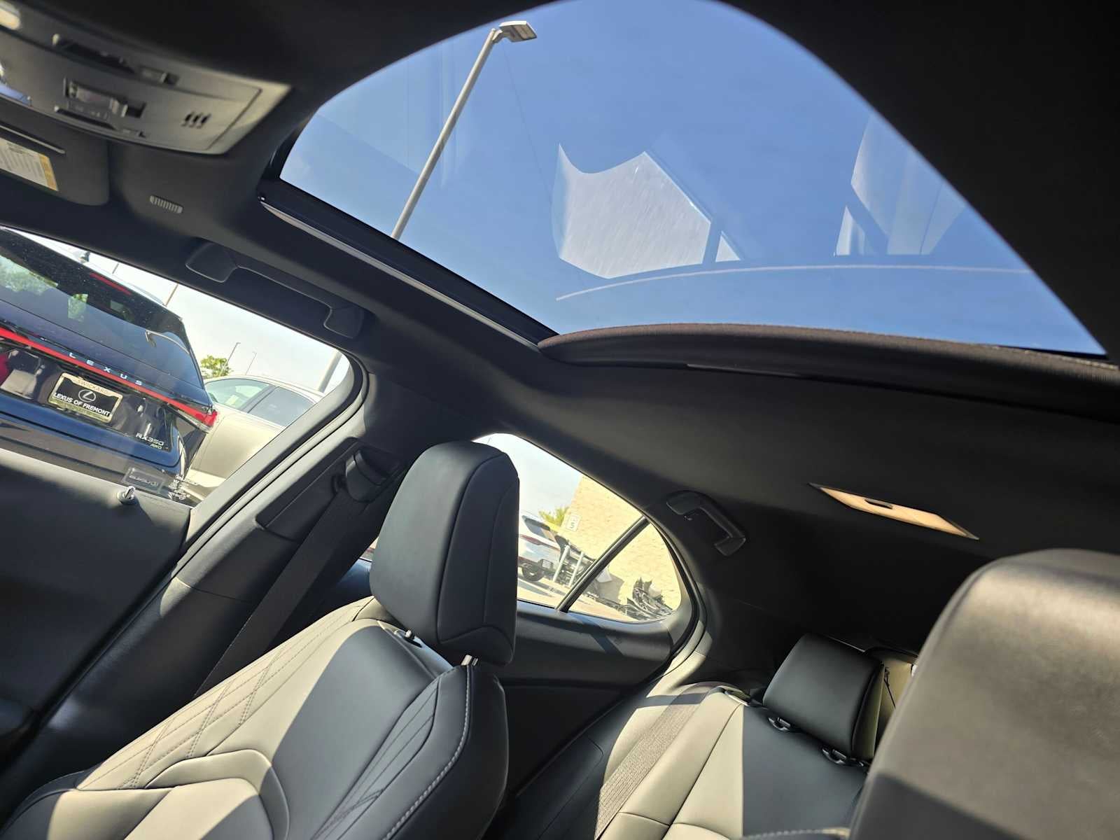 2024 Lexus UX 250h UX 250h