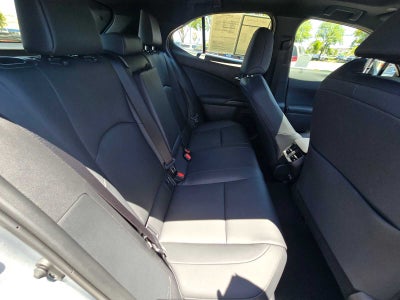2025 Lexus UX 300h UX 300h