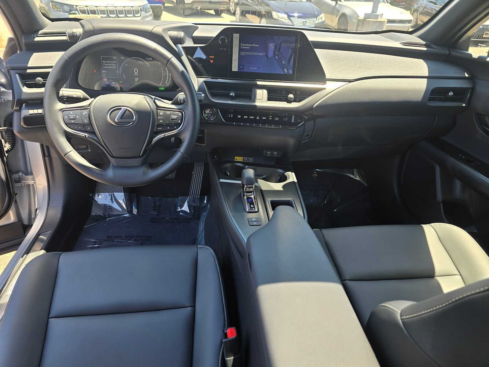 2025 Lexus UX 300h UX 300h