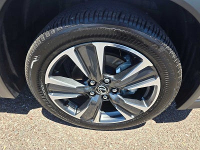2025 Lexus UX 300h UX 300h