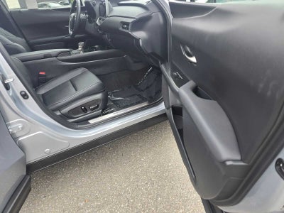 2025 Lexus UX 300h UX 300h