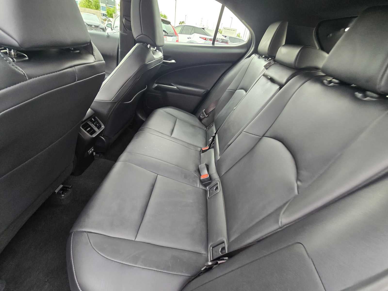 2025 Lexus UX 300h UX 300h