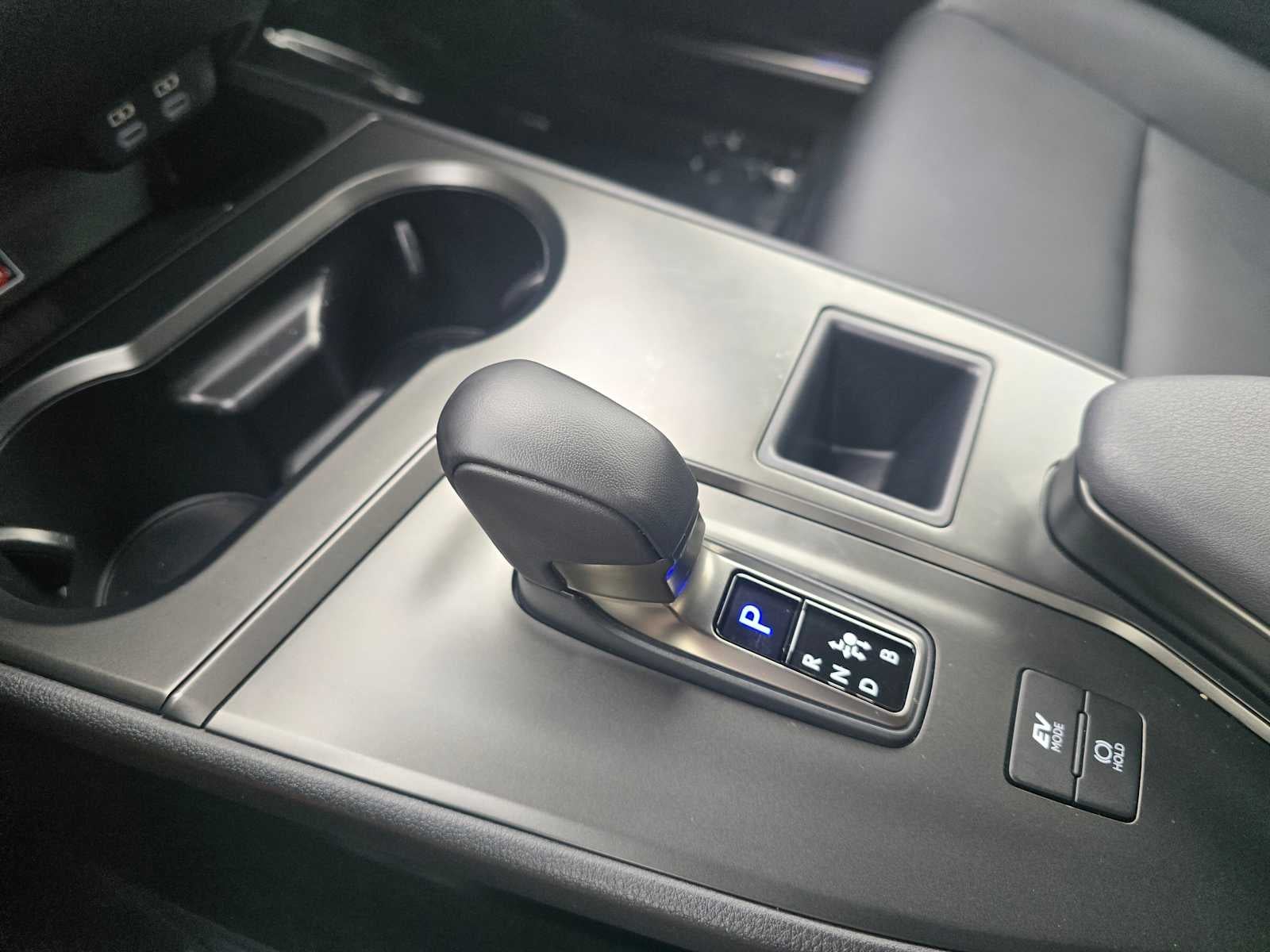 2025 Lexus UX 300h UX 300h