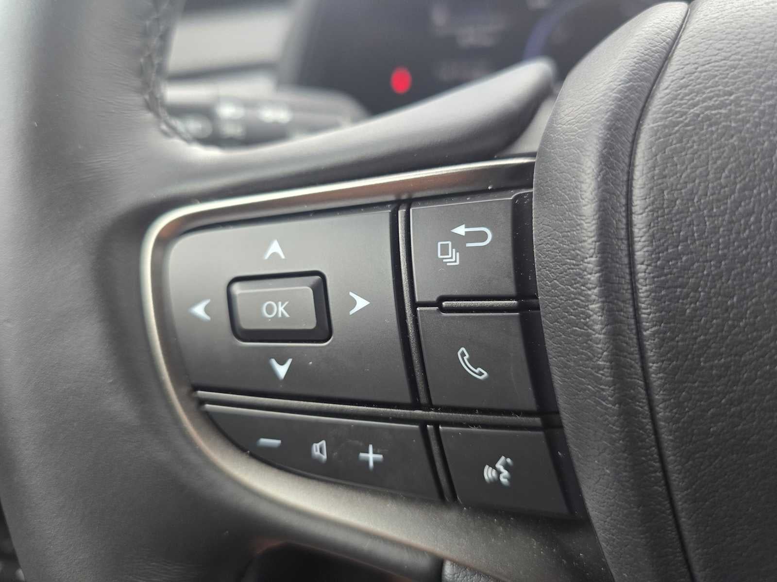 2025 Lexus UX 300h UX 300h