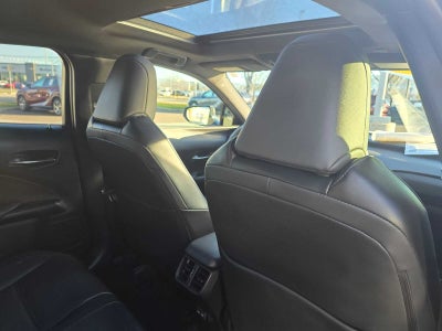 2025 Lexus UX 300h F SPORT DESIGN