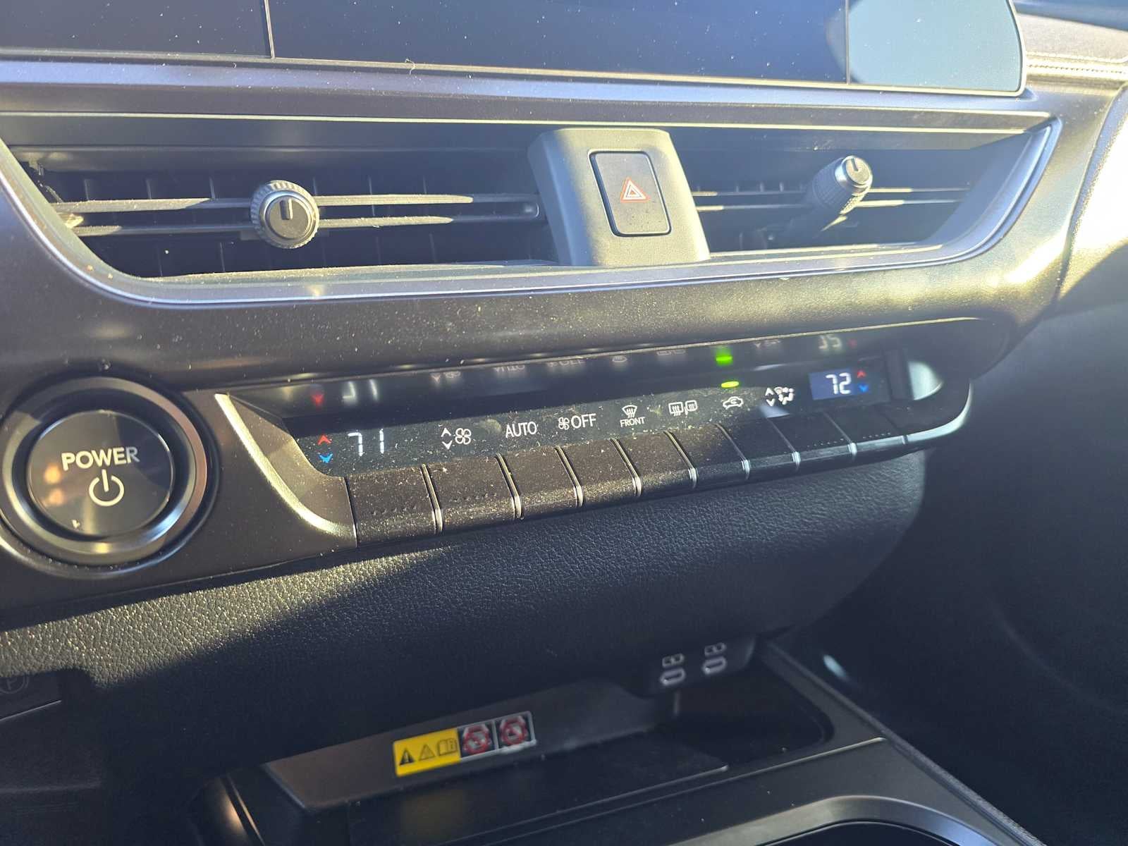 2025 Lexus UX 300h F SPORT DESIGN