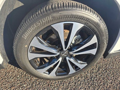 2025 Lexus UX 300h F SPORT DESIGN