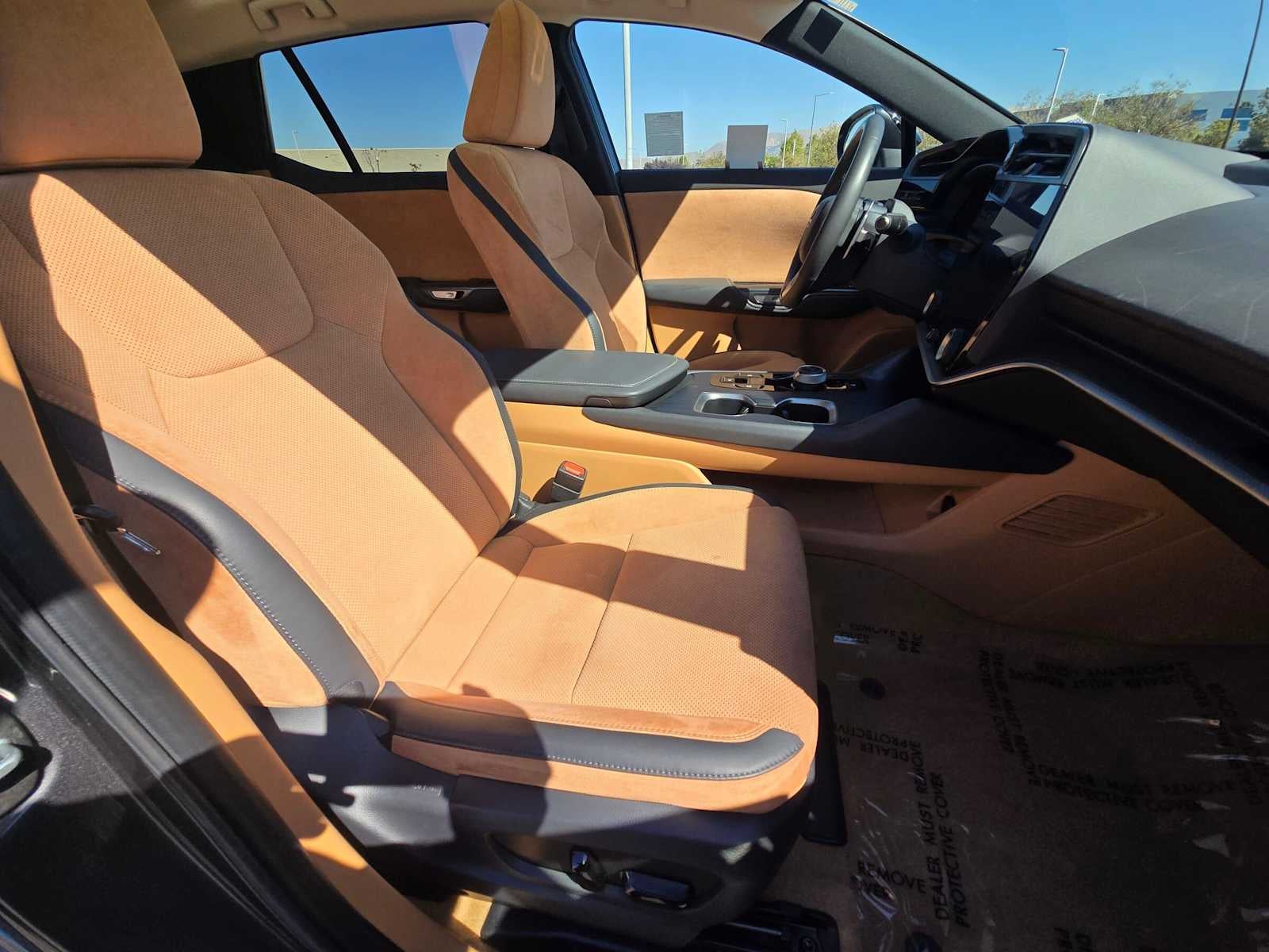 2023 Lexus RZ 450e AWD LUXURY