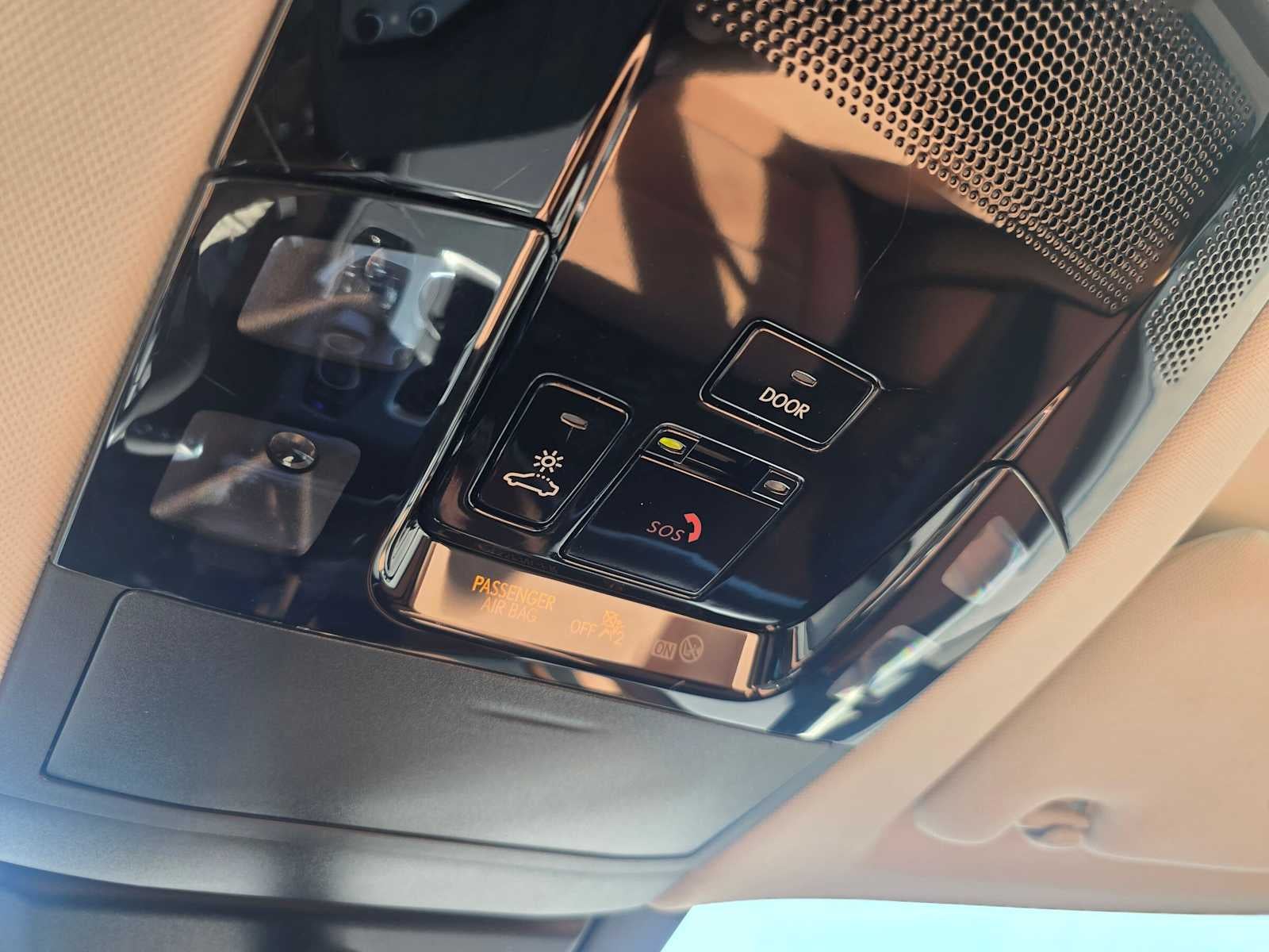 2023 Lexus RZ 450e AWD LUXURY