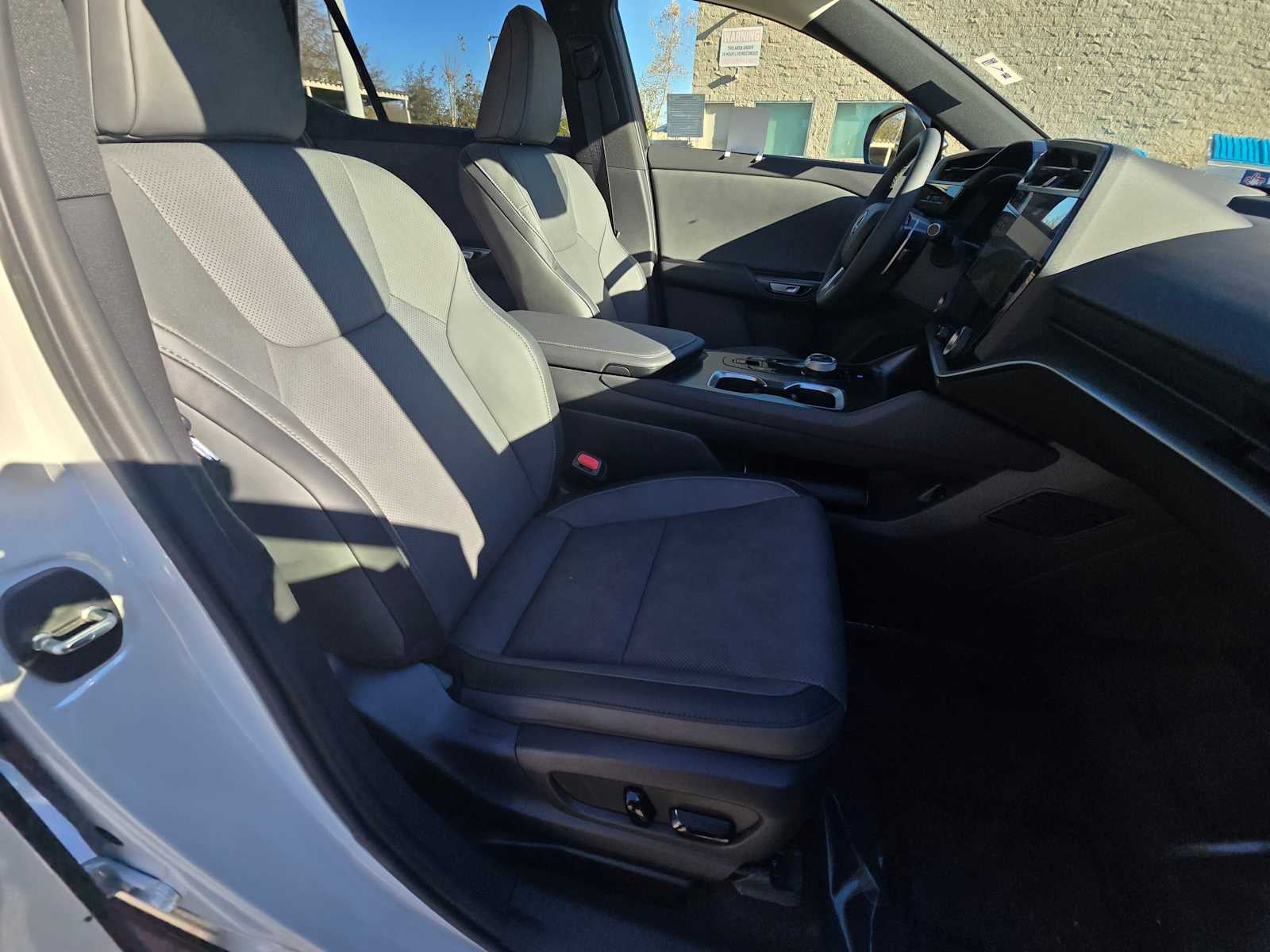 2023 Lexus RZ 450e Premium