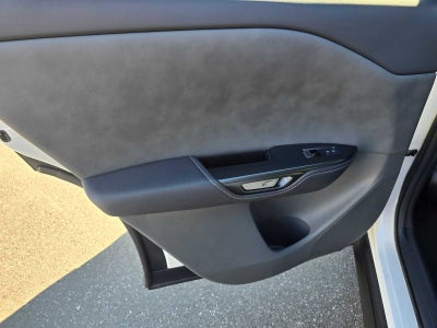 2023 Lexus RZ 450e Premium