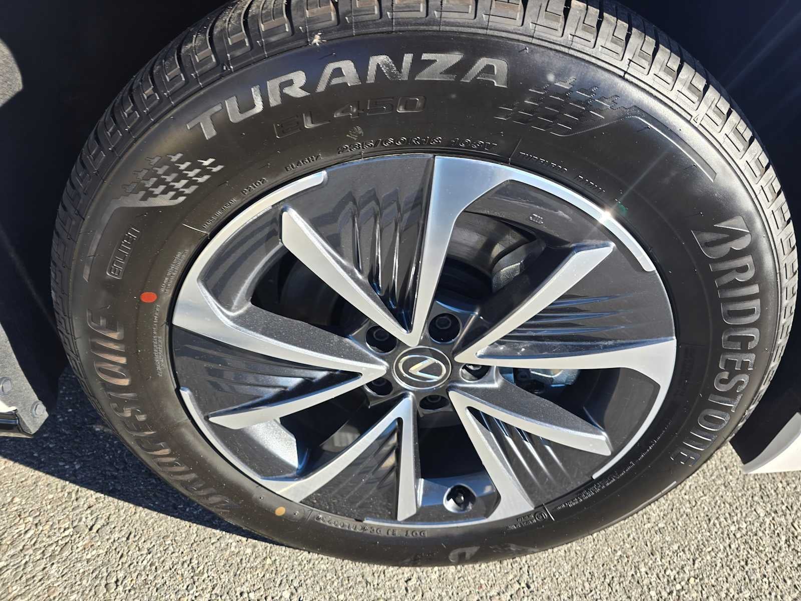 2023 Lexus RZ 450e Premium