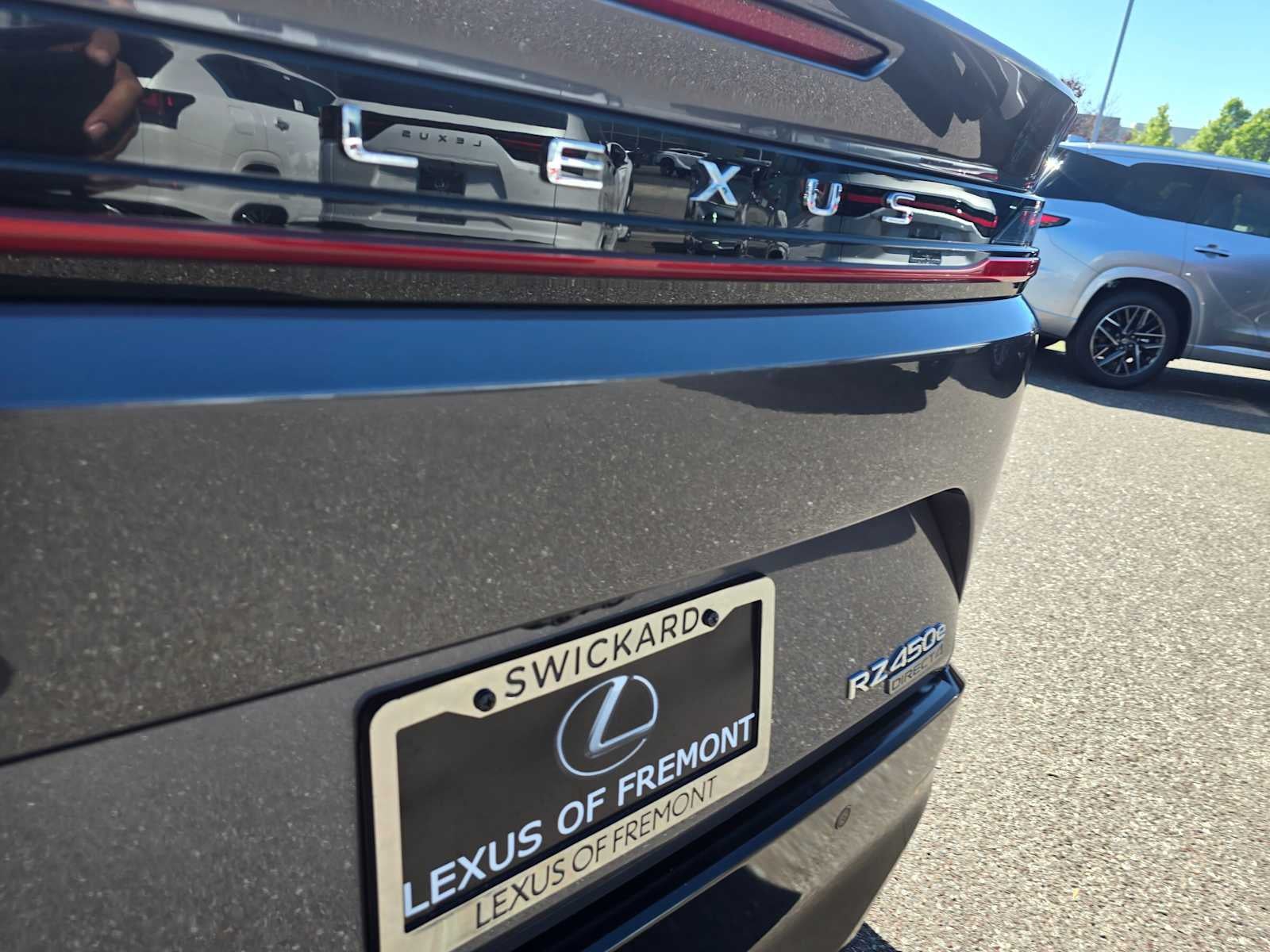 2023 Lexus RZ 450e Premium