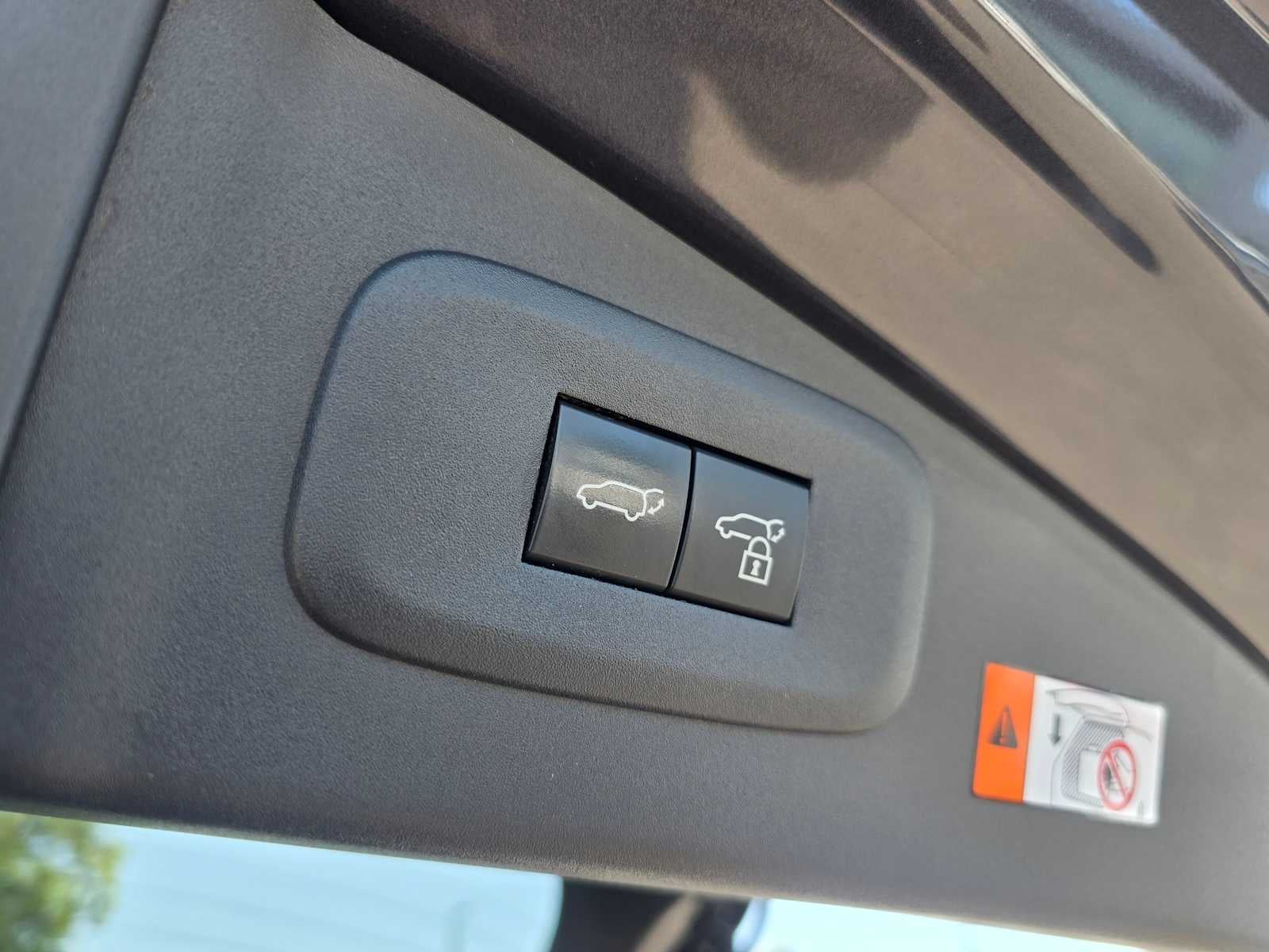 2023 Lexus RZ 450e Premium