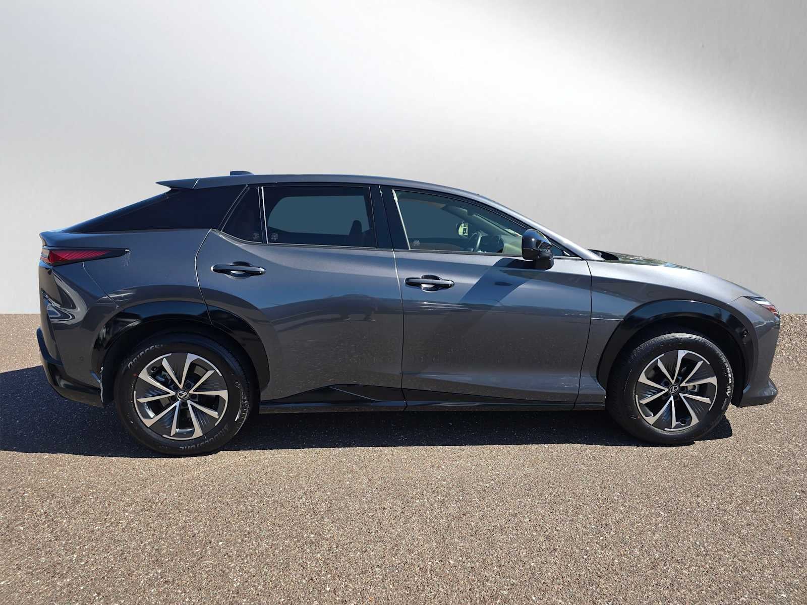 2023 Lexus RZ 450e Premium