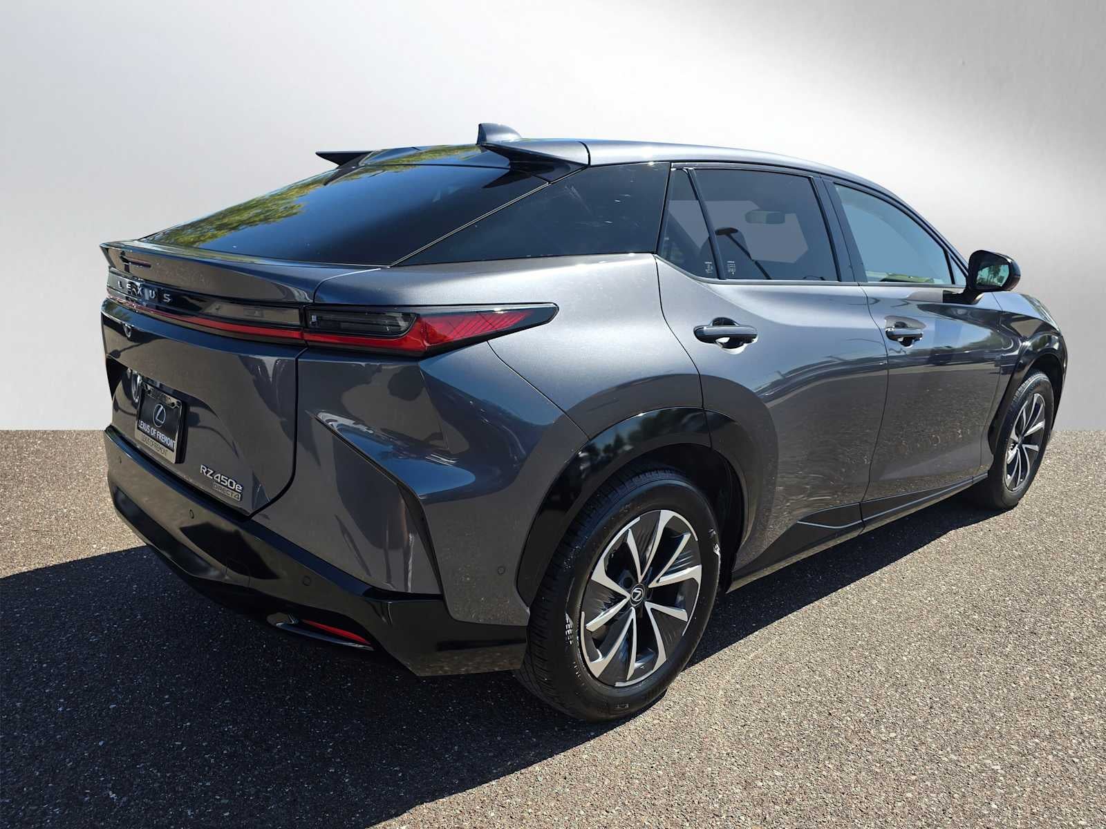 2023 Lexus RZ 450e Premium
