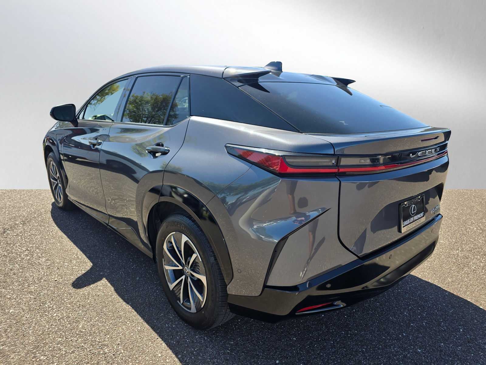 2023 Lexus RZ 450e Premium