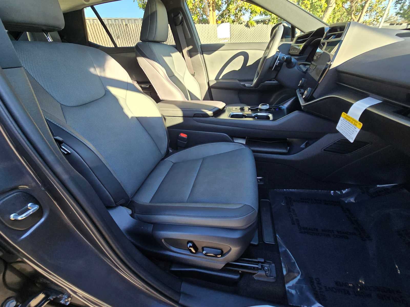 2025 Lexus RZ 450e Premium