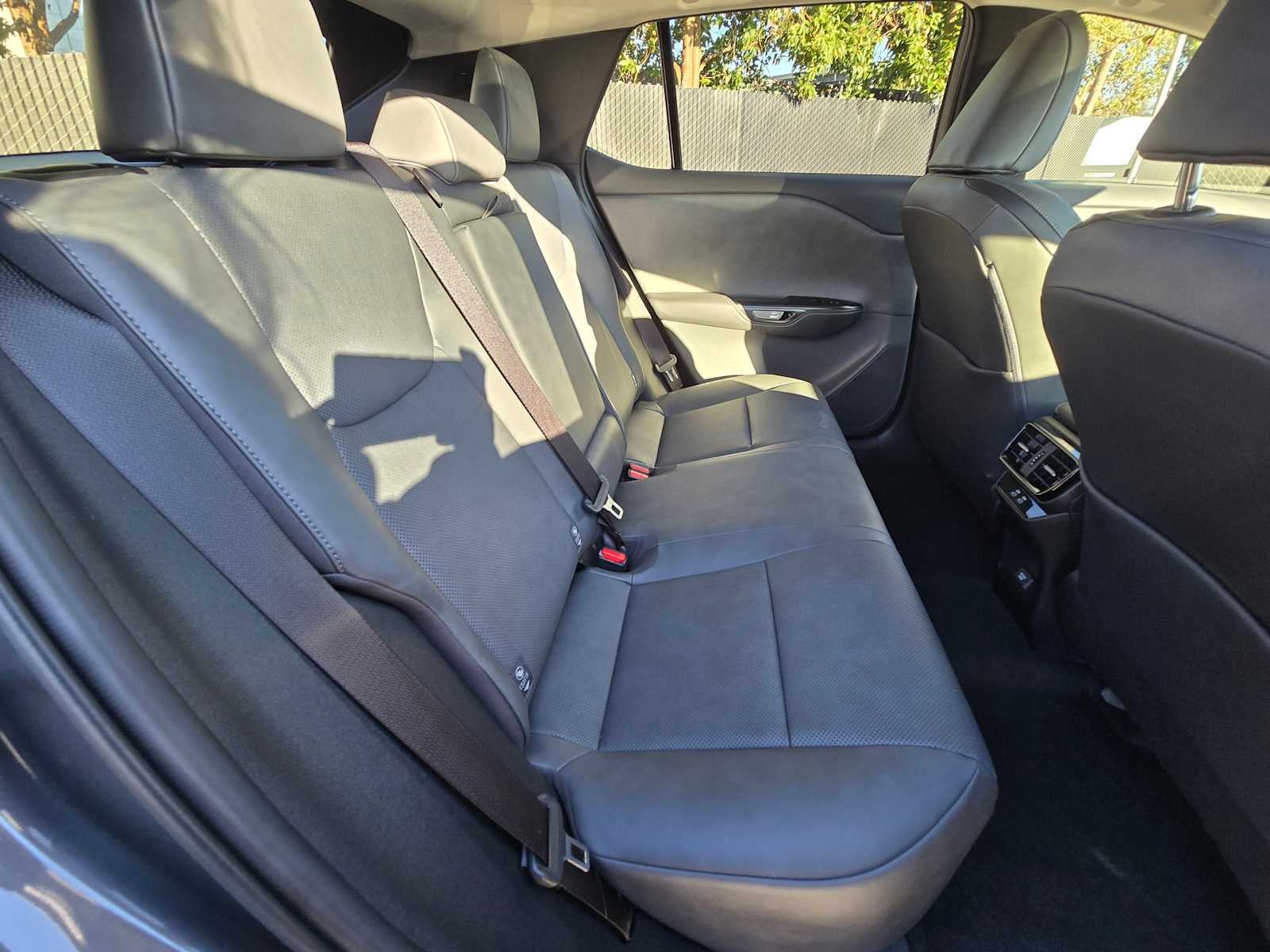 2025 Lexus RZ 450e Premium