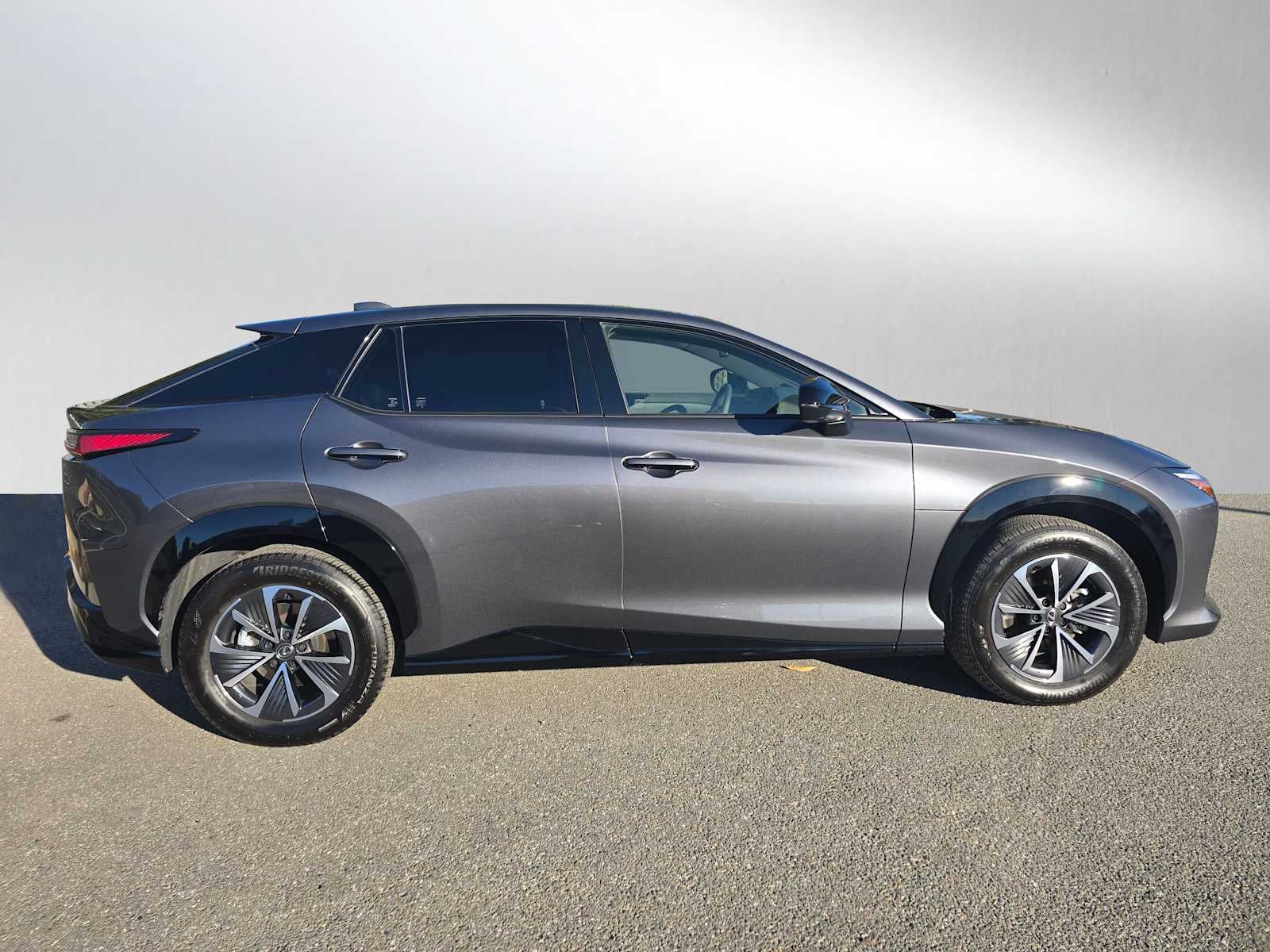 2025 Lexus RZ 450e Premium