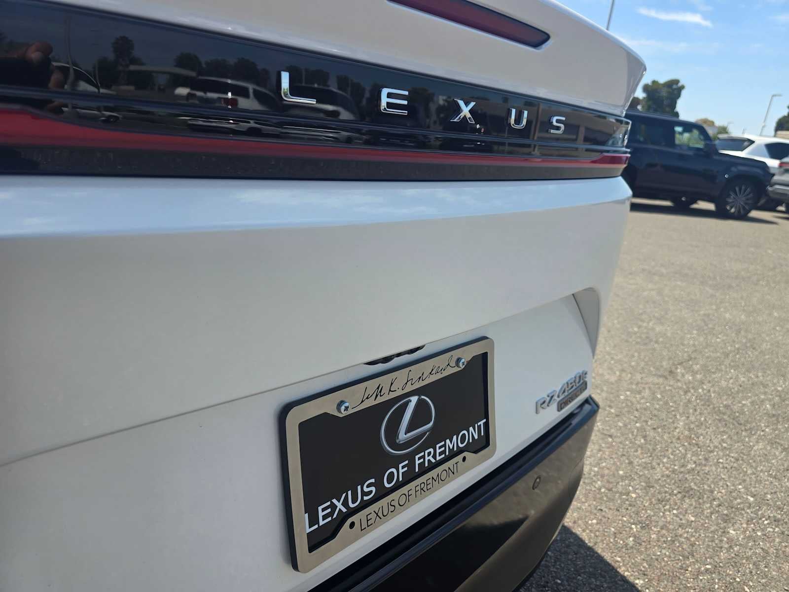 2024 Lexus RZ 450e PREMIUM AWD