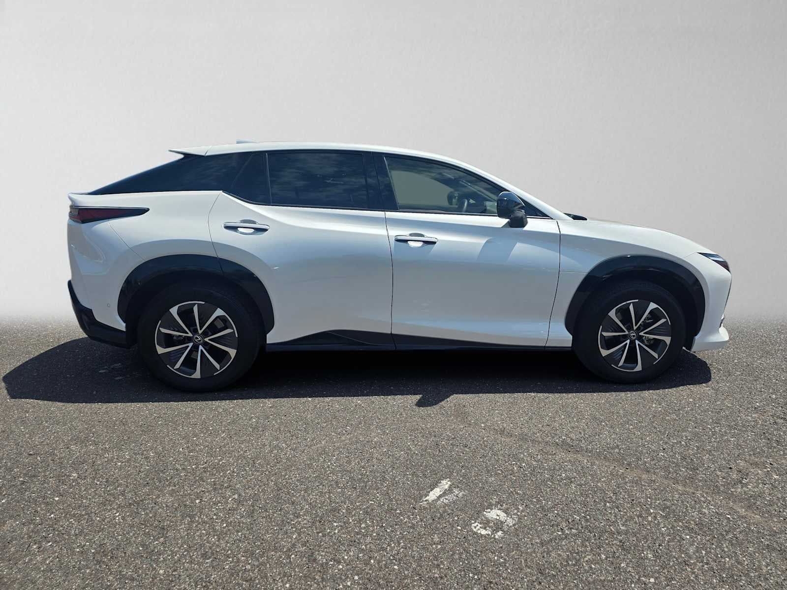 2024 Lexus RZ 450e PREMIUM AWD