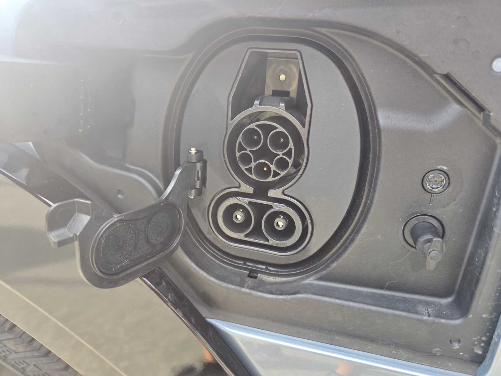 2023 Lexus RZ 450e PREMIUM AWD