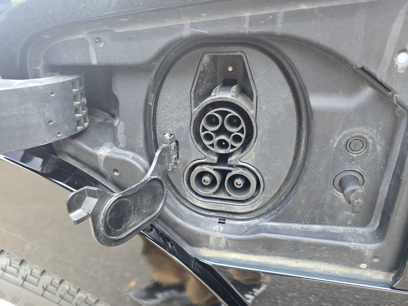 2023 Lexus RZ 450e PREMIUM AWD