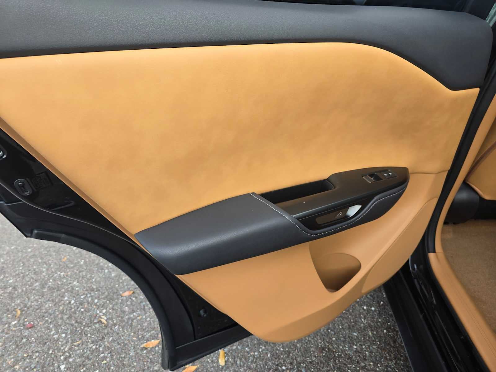 2023 Lexus RZ 450e PREMIUM AWD